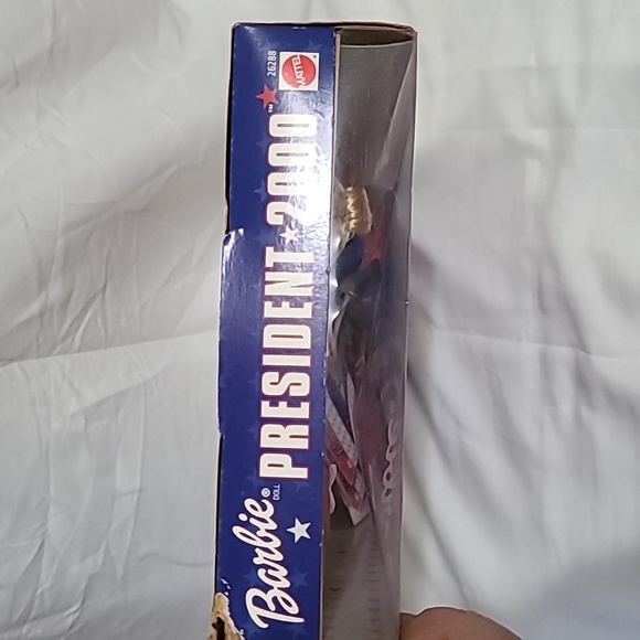 Mattel Barbie for president 2000 New in box - Picture 2 of 5